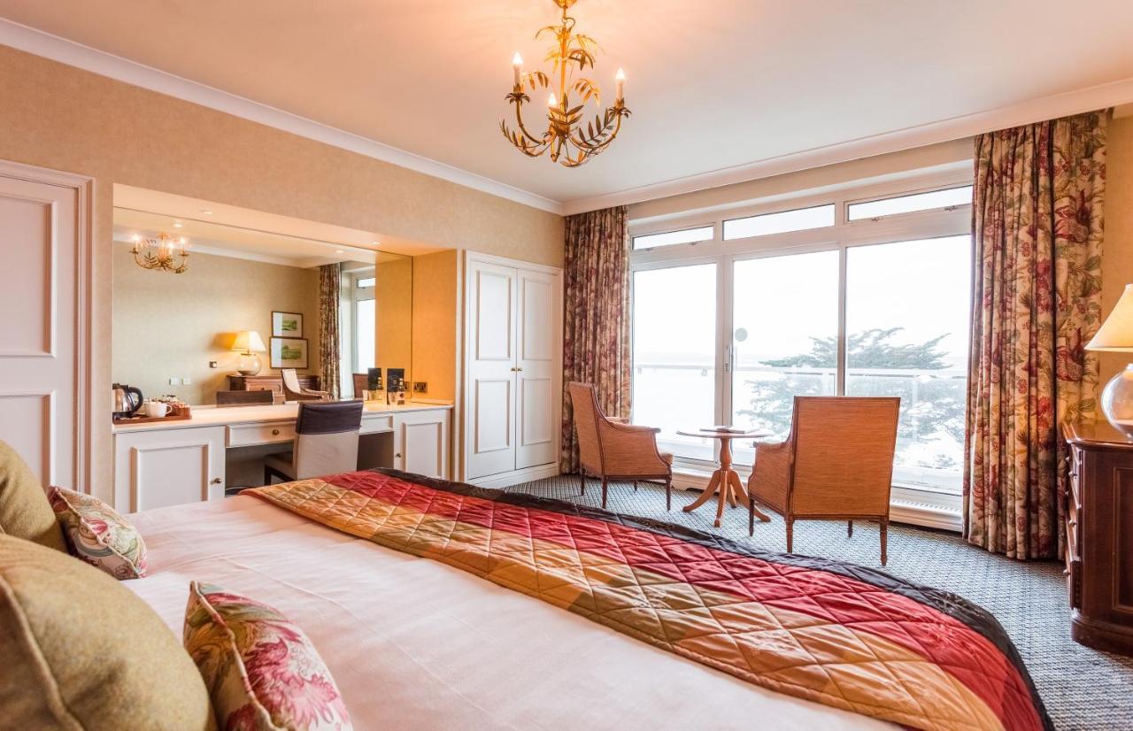 Deluxe King Room Sea View