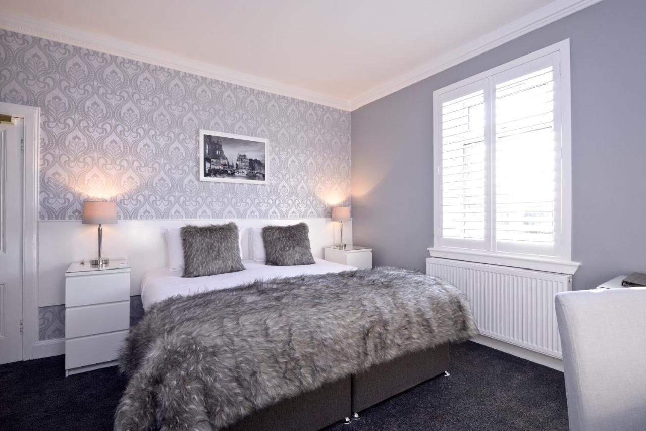 Chambre Double ou Lits Jumeaux