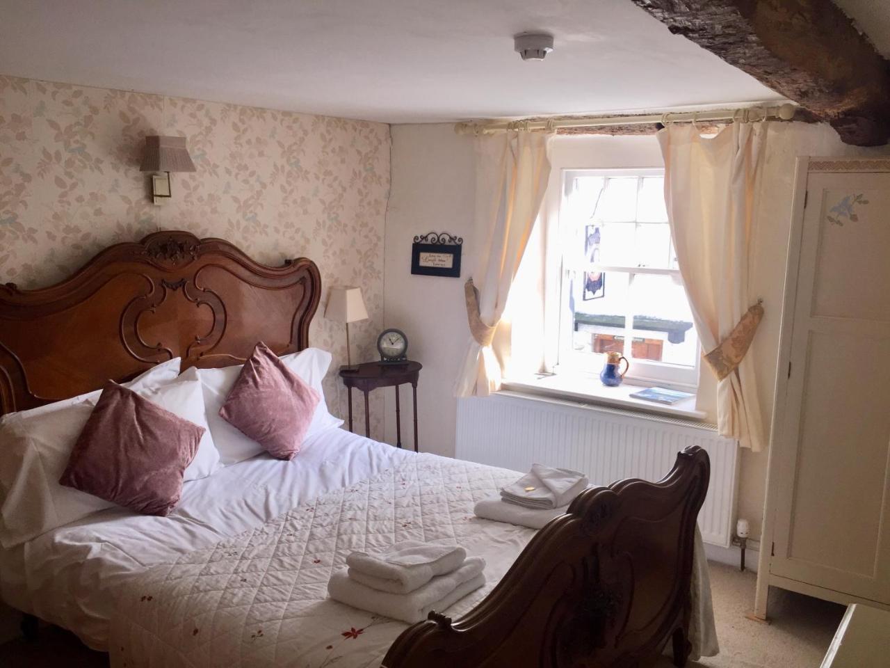 Double Room Non Pet Friendly