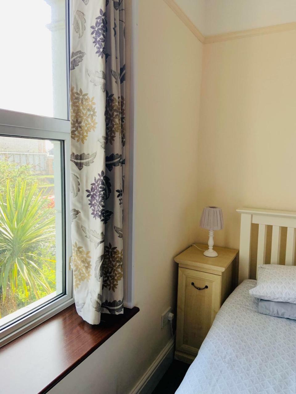 Large Twin Room