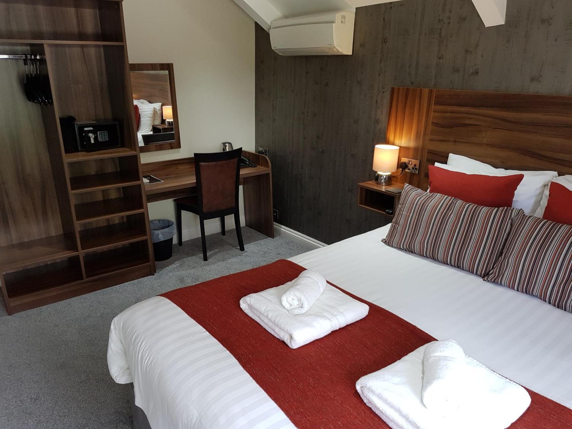 Classic Double Room