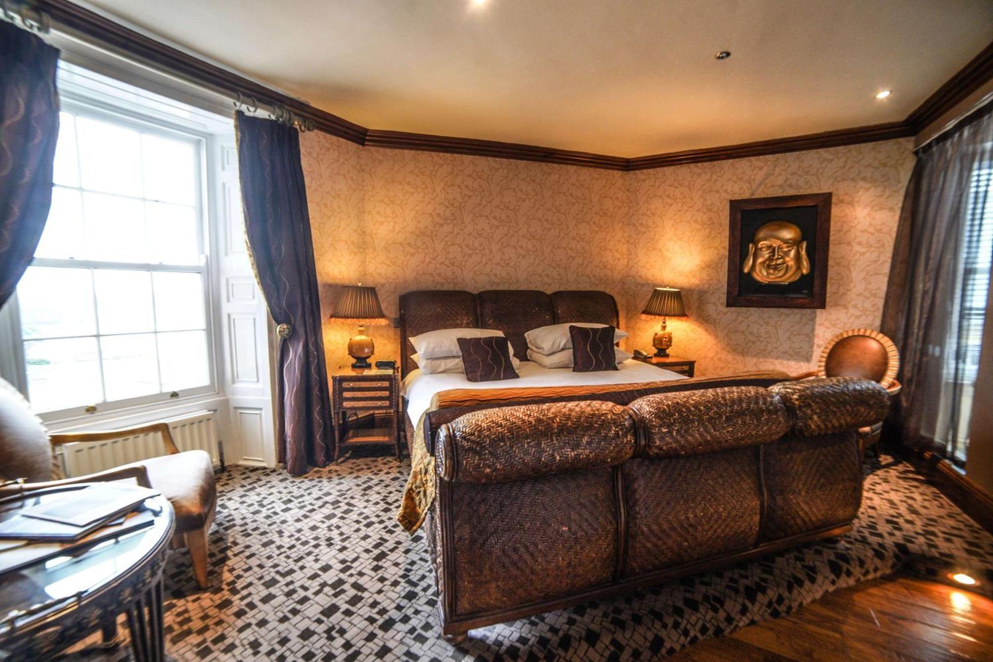Premier Room,1710019117:JPEG