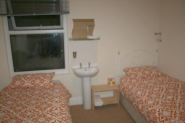 Twin Room with Shared Bathroom