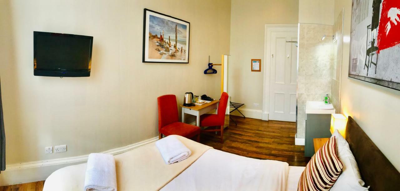 Doppelzimmer mit Gemeinschaftsbad