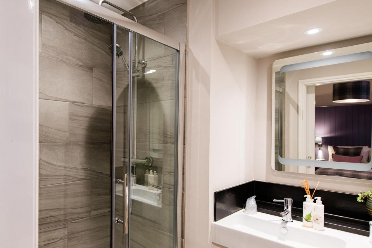 Nests & Nooks Double