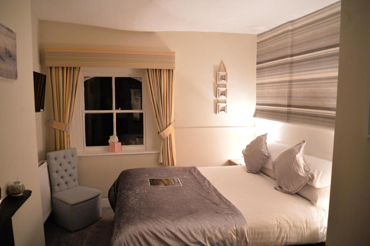 Small Double Room Sea View