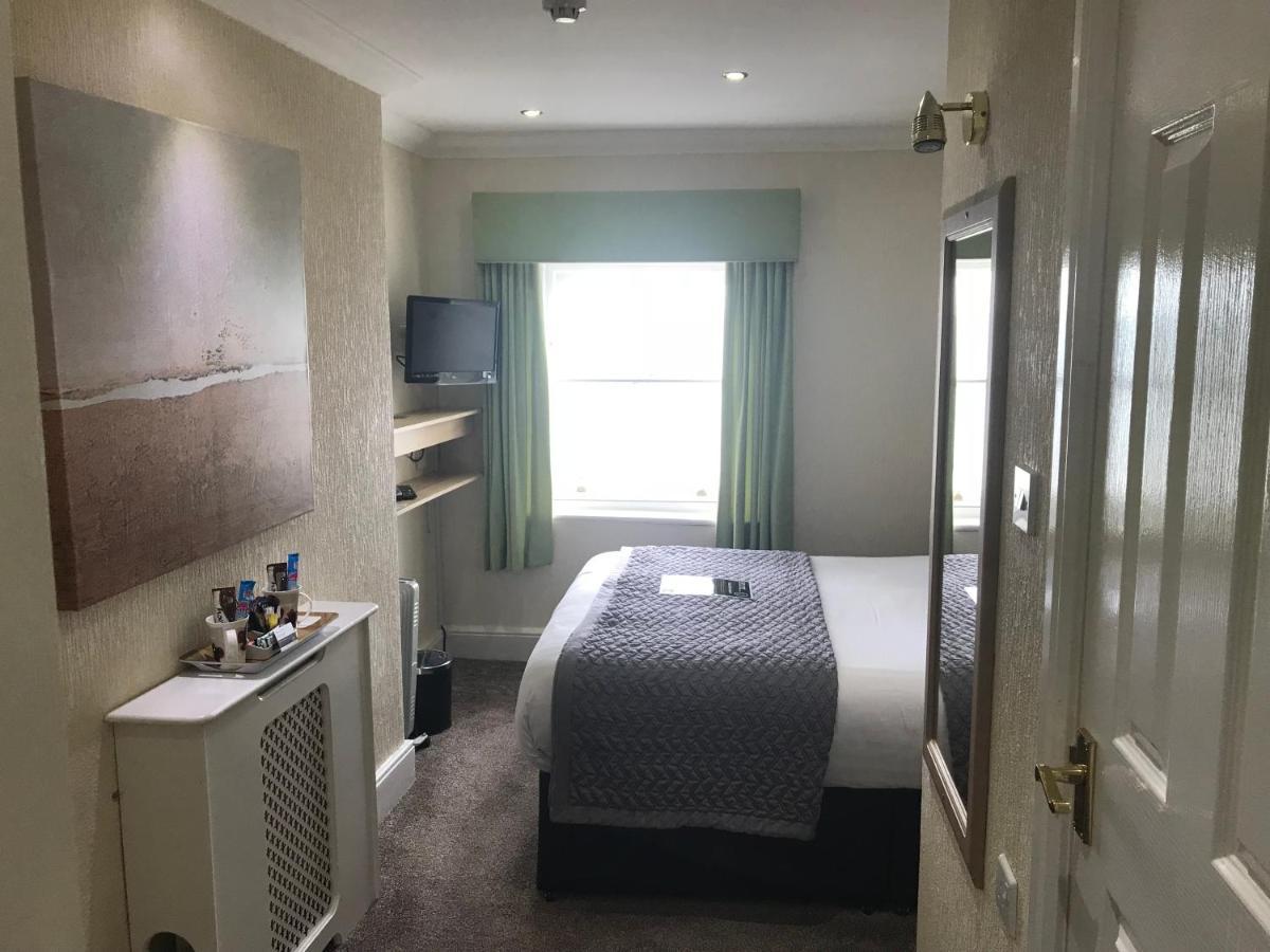 Small Double Room Sea View