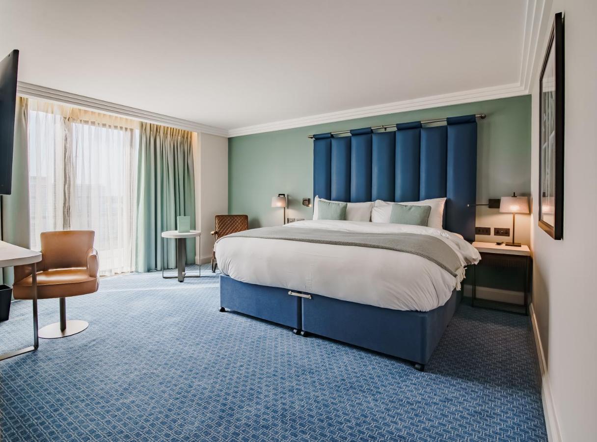 Executive King Room with Balcony,1622887946:JPEG