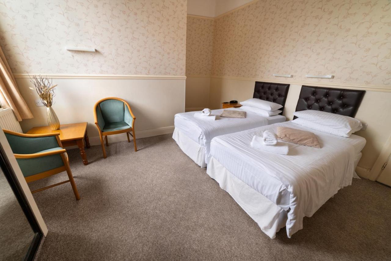 Standard Twin Room,1330382234:JPEG