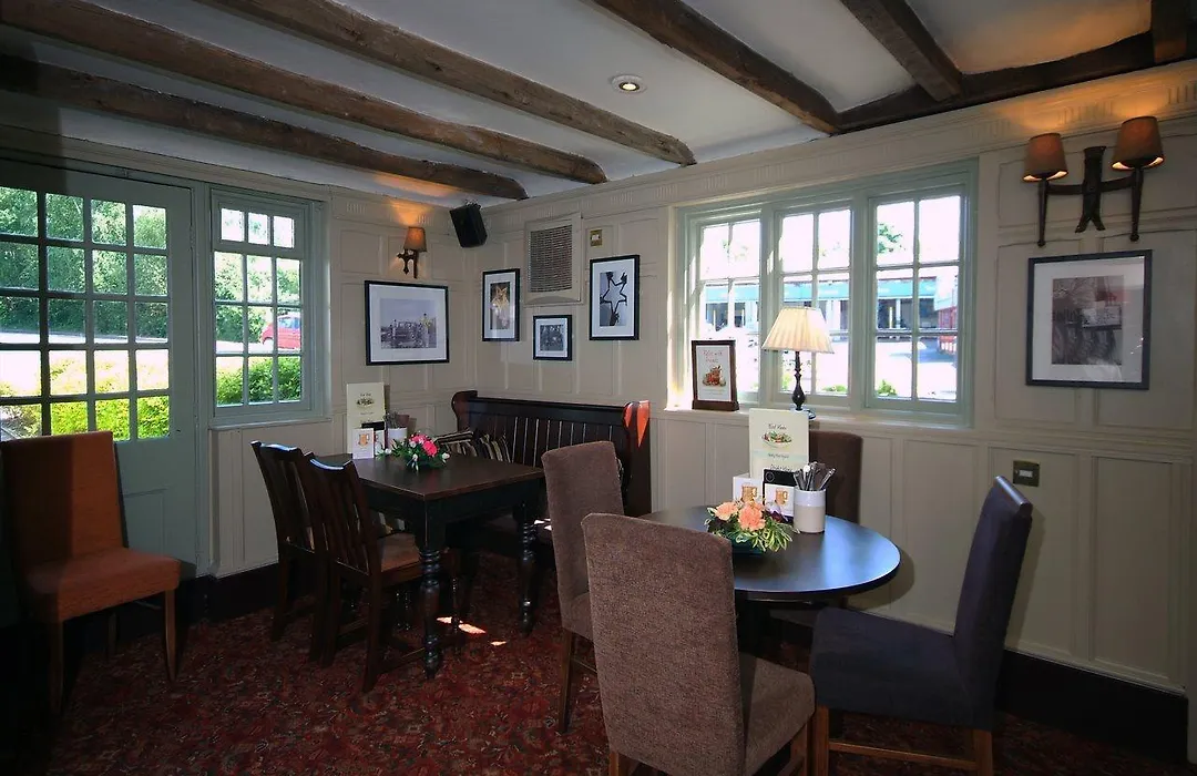 Premier Inn East Grinstead-1