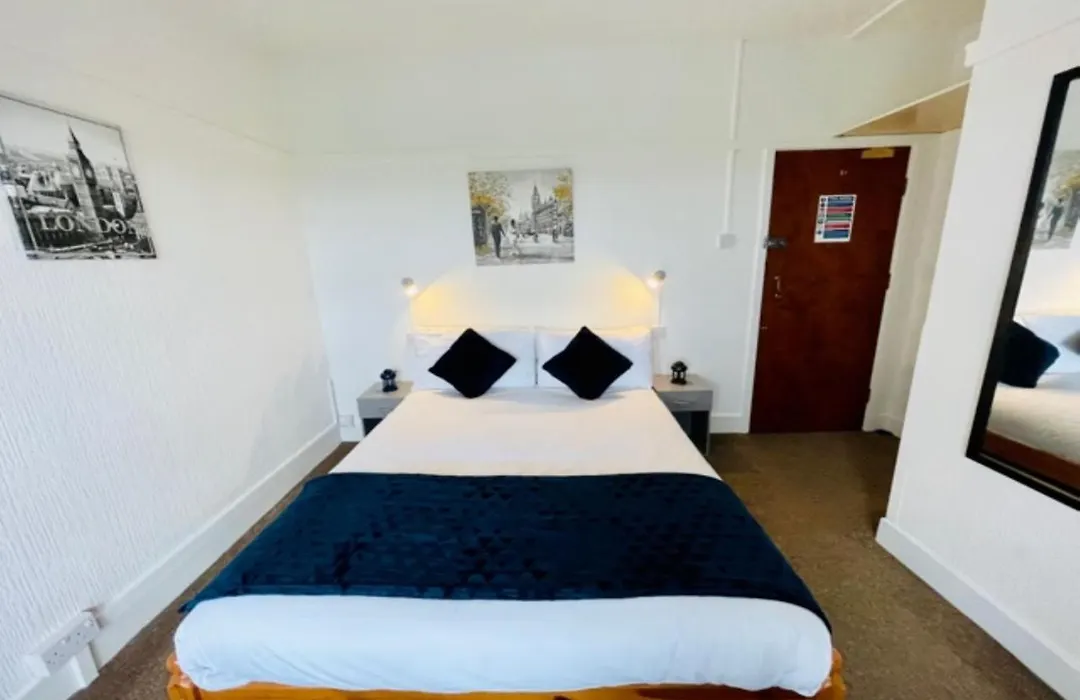 The Sun Hotel-1