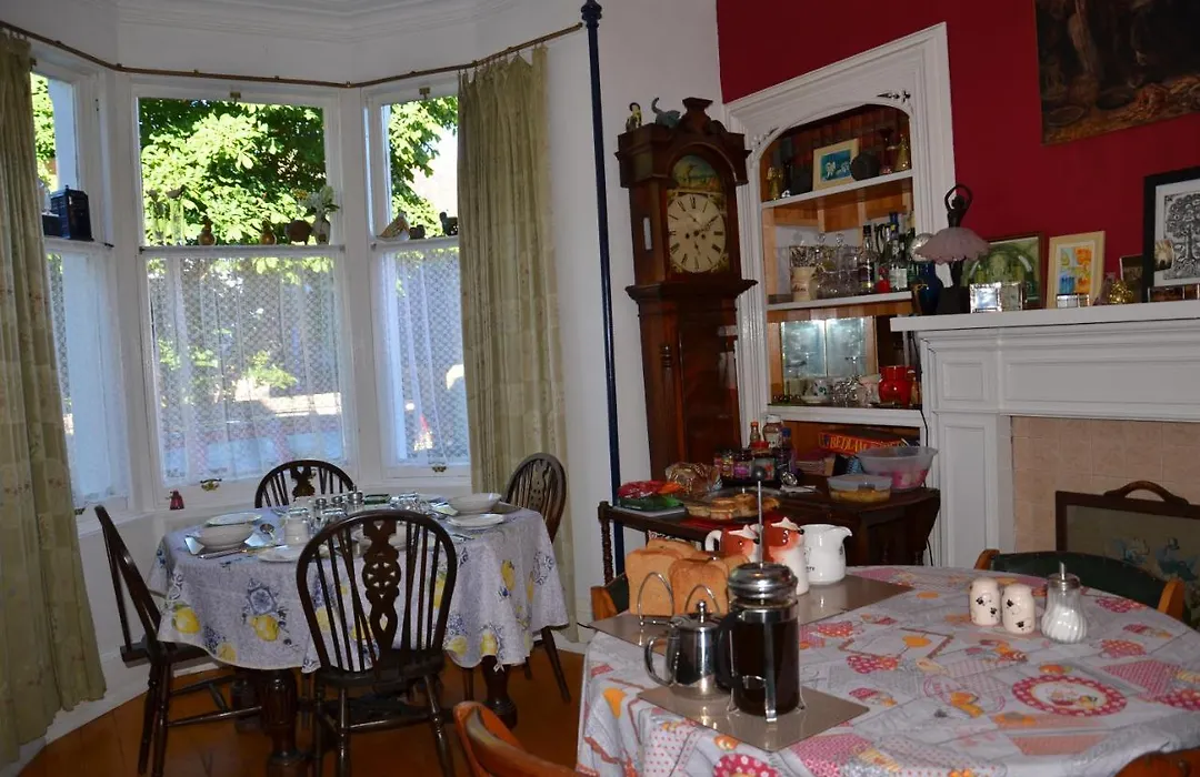 Averon House-1