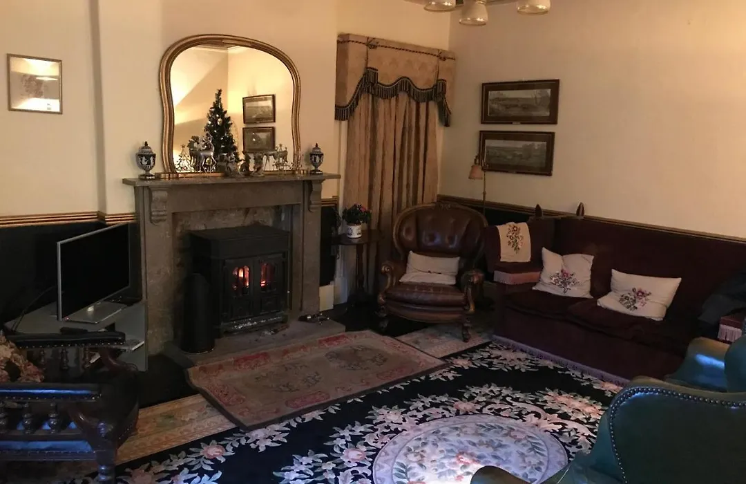 Bank Top Farm B&B Hartington-1