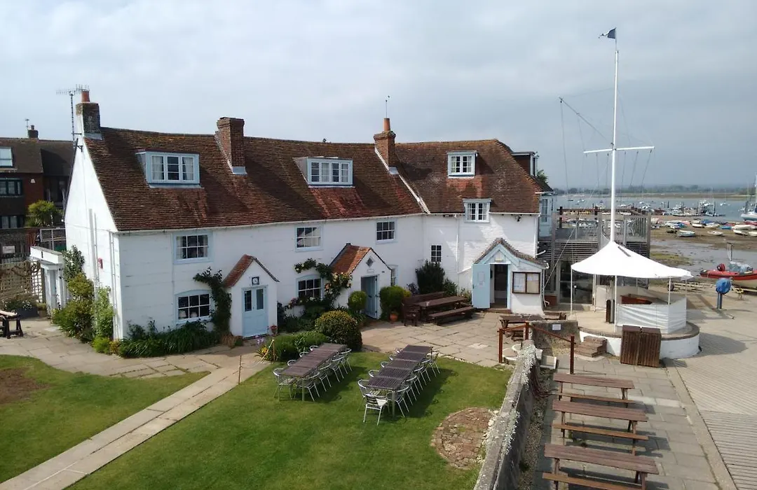Itchenor Sailing Club-1