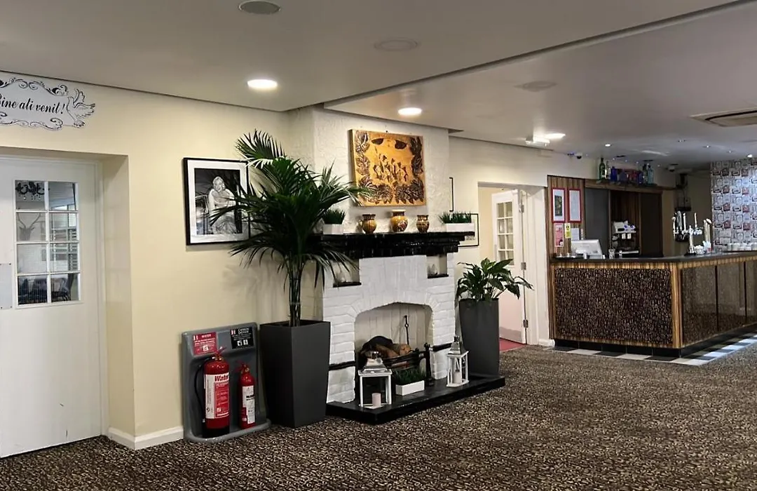 The Bridge House Hotel-1
