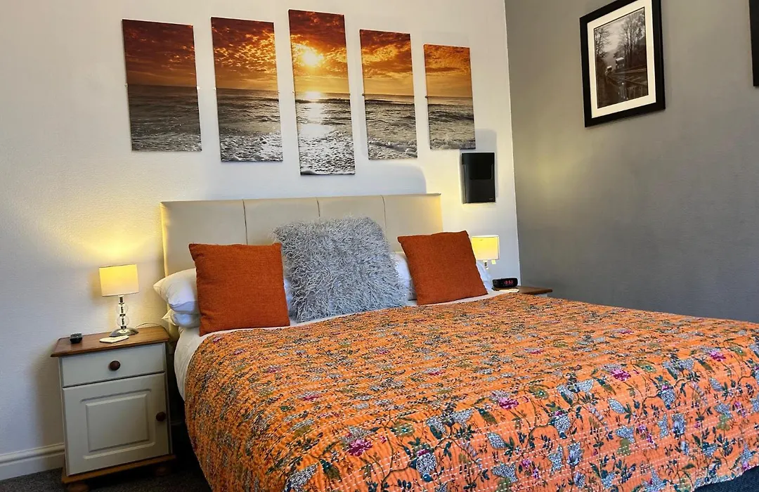 Babbacombe Palms-1
