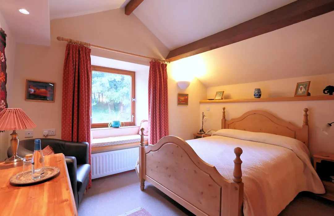 High Trenhouse-1