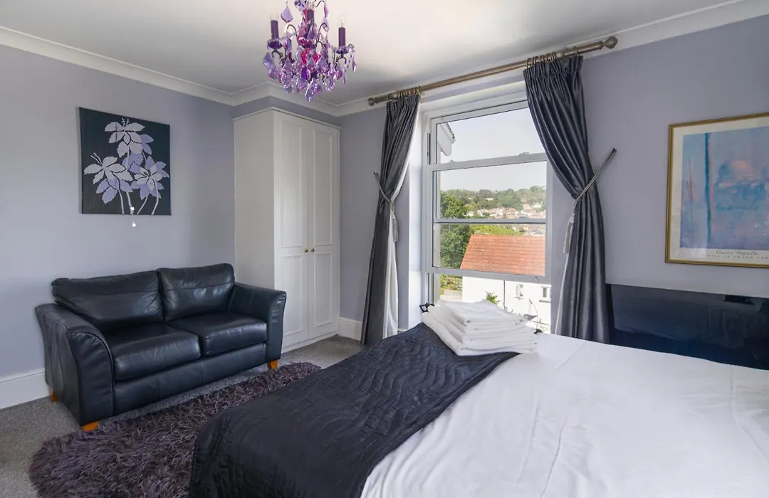 Westwood Guest House-1
