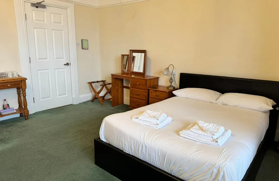 Mor Wyn Guest House-1