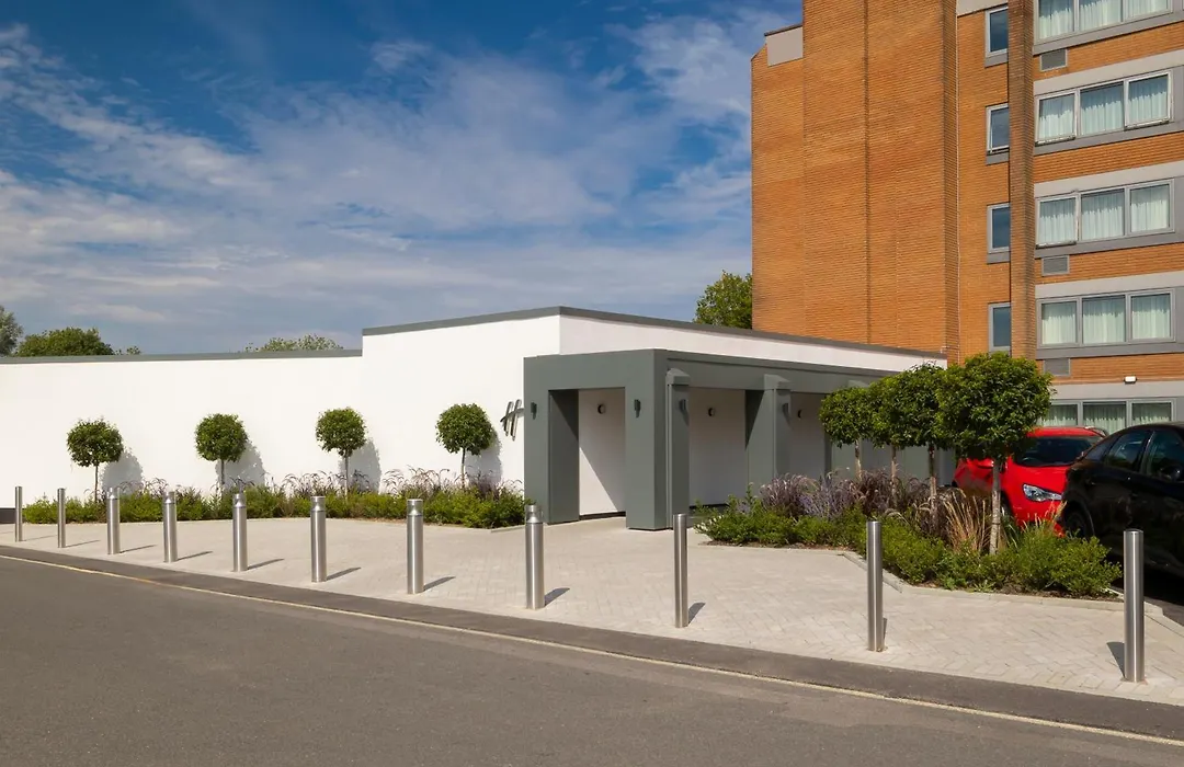 Holiday Inn London - Gatwick Airport By Ihg-1
