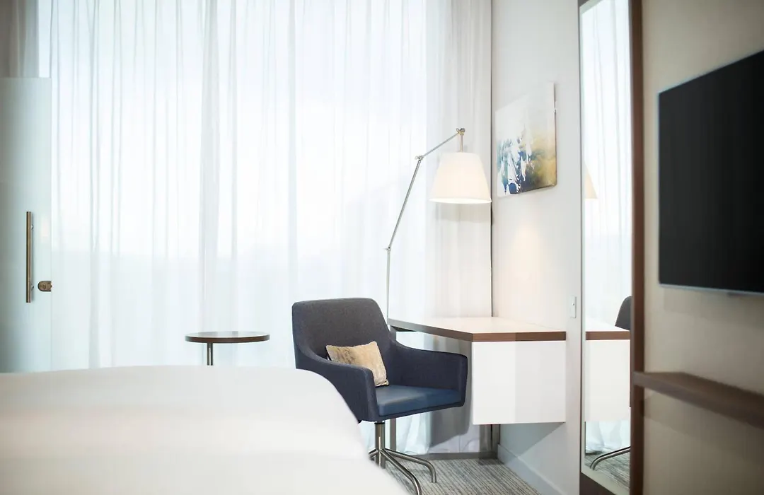 Courtyard By Marriott Edinburgh West-1