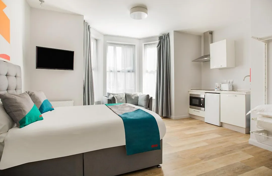 Oyo Studiotel Great Yarmouth - Modern Hotel Apartments-1