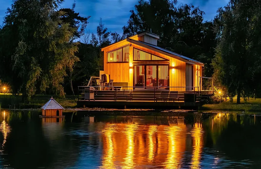 Woad Mill Lakeside Lodges-1