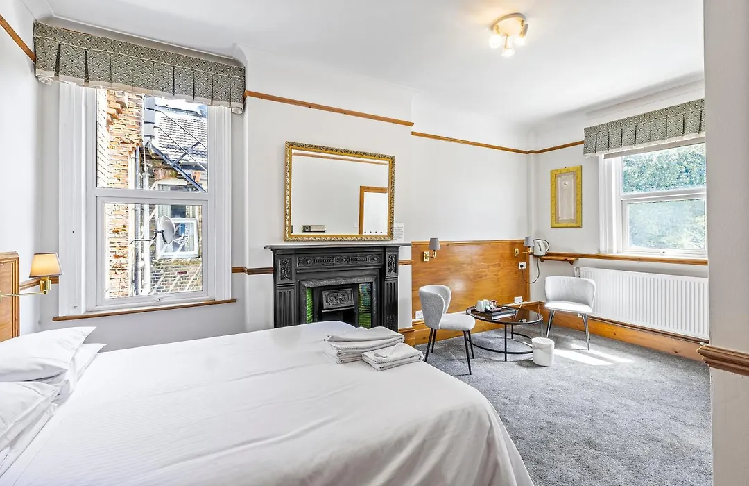 Heatherbank Guest House-1