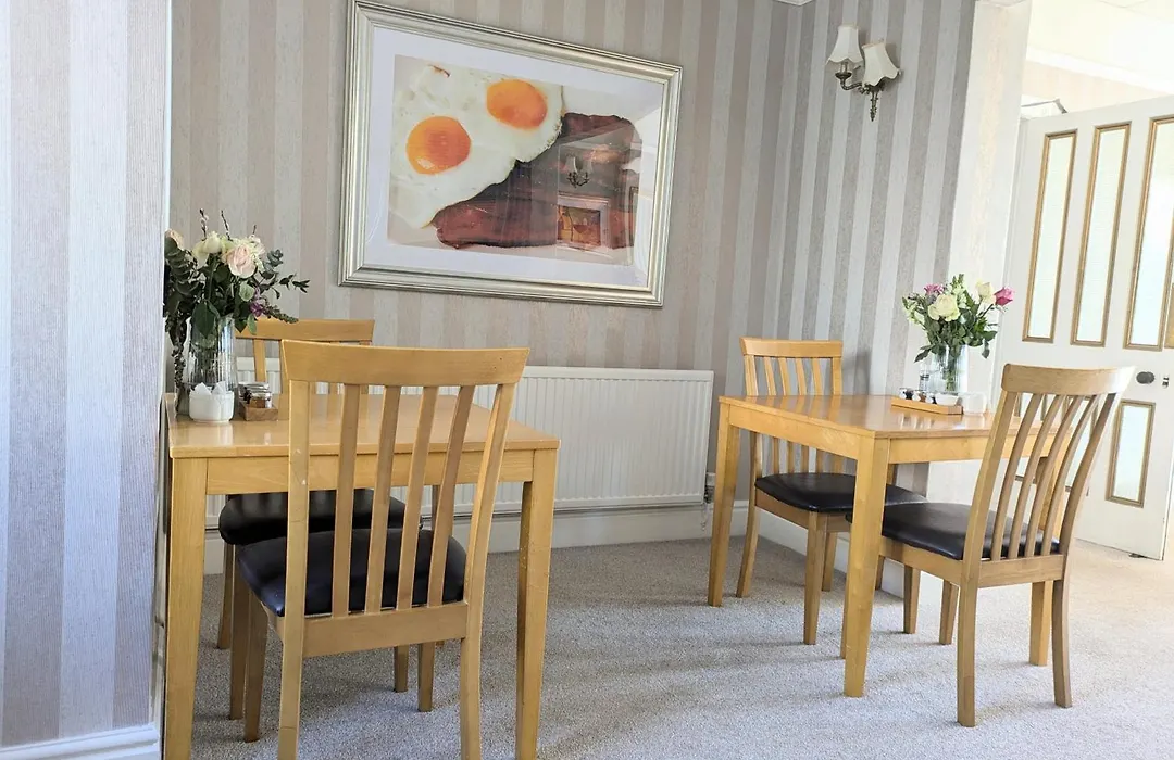 Sunnycroft Private Hotel-1
