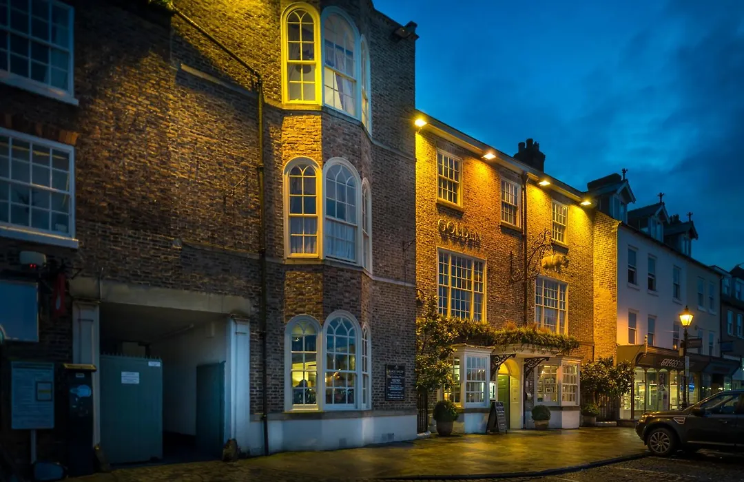 The Golden Fleece Hotel, Thirsk, North Yorkshire - The Coaching Inn Group-1