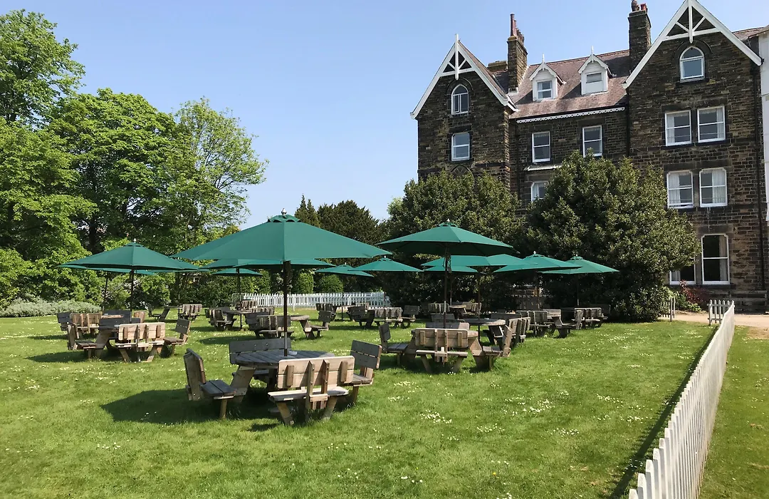 Cairn Hotel-1