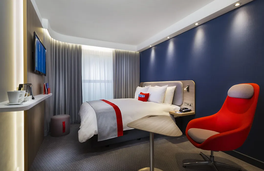 Holiday Inn Express Oxford Kassam Stadium By Ihg-1