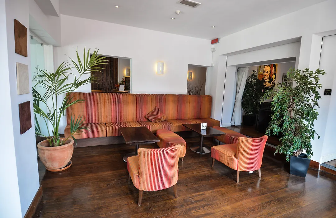 Royal Exeter Hotel-1