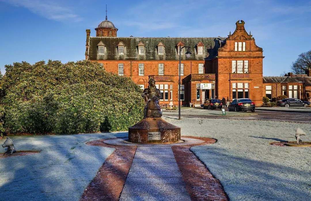 Holiday Inn Dumfries By Ihg-1