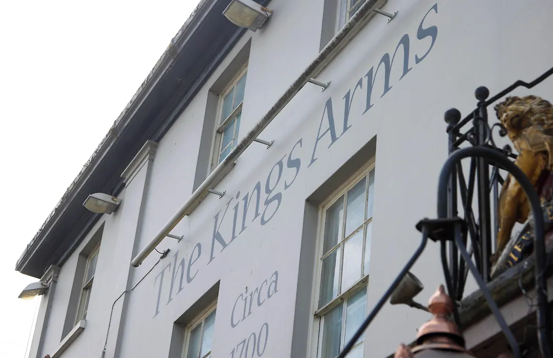 Kings Arms Hotel By Greene King Inns-1