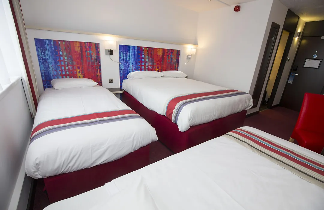 Ramada Milton Keynes-1