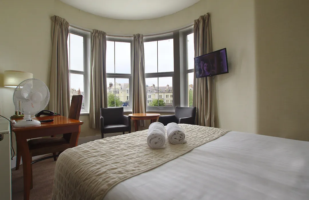 The Broadway Hotel-1