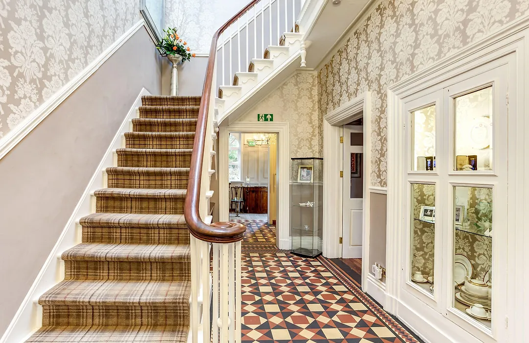 Alexandra Court Hotel-1