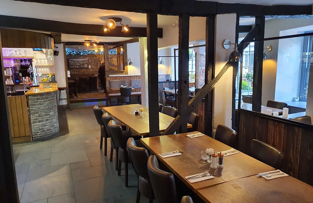 Dragon Inn-1