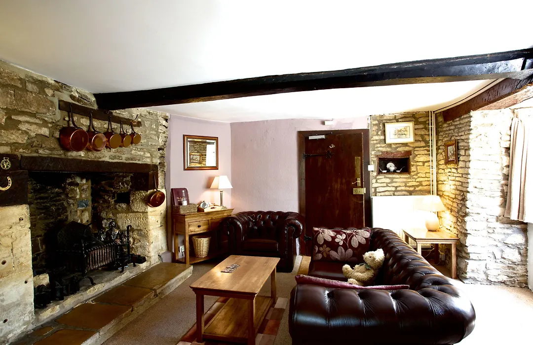 The Lamb Inn-1