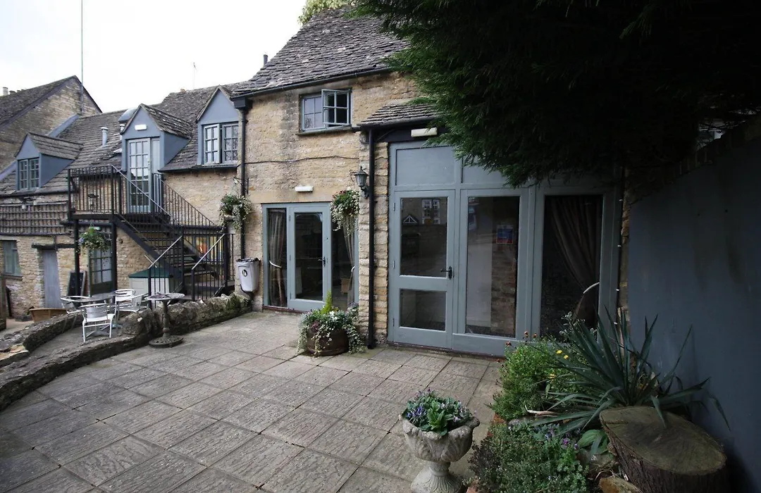 The Kings Arms Hotel-1
