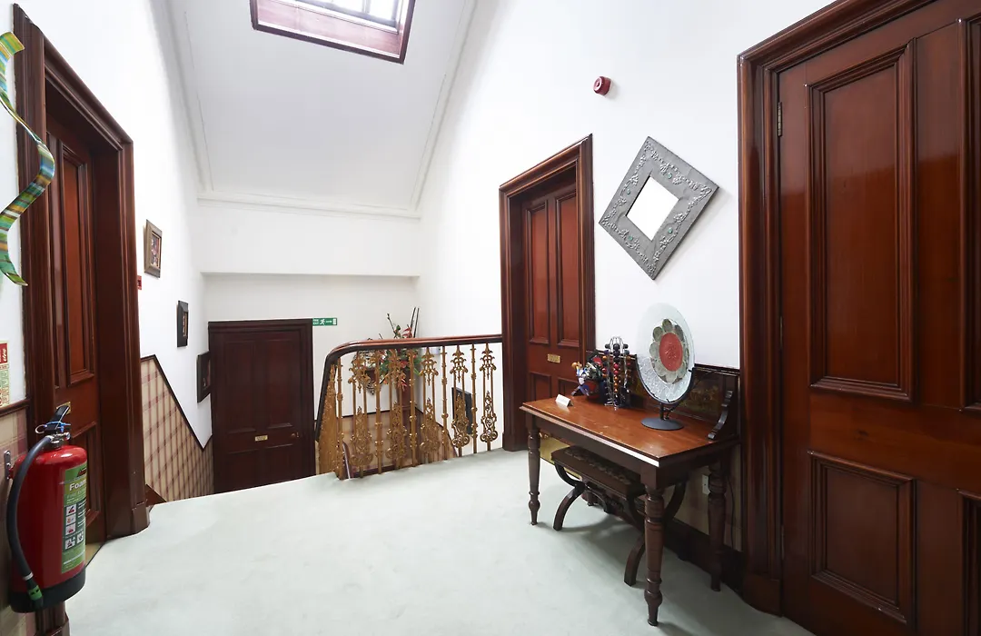 Trafford Bank Guest House-1