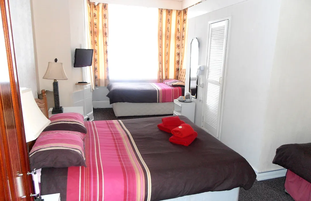 Altavia Hotel-1