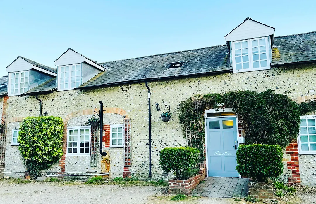 The Greyhound Inn-1