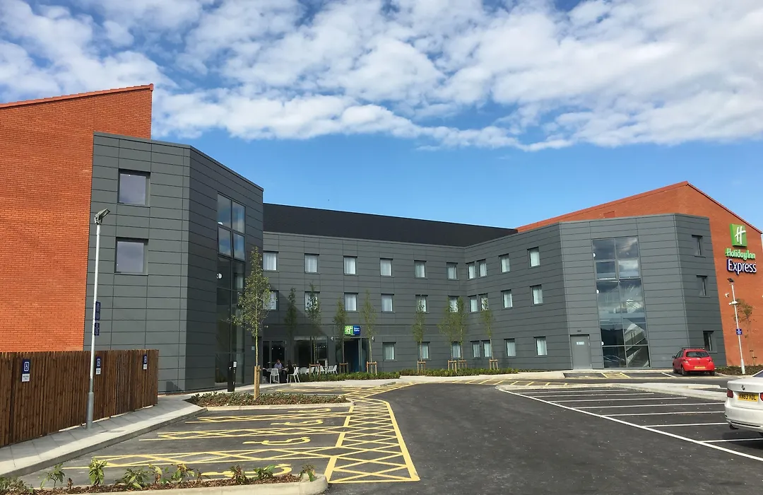 Holiday Inn Express St. Albans - M25, Jct.22-1