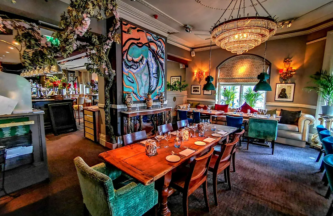 Ox Hotel, Bar, & Grill-1