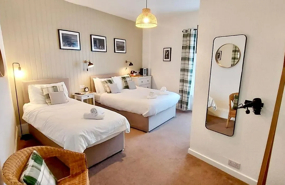 Glenthorne Guest House-1