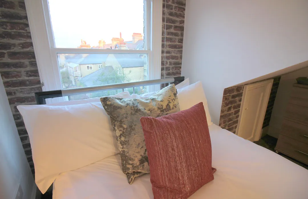 Cambridge City Rooms By Payman Club-1