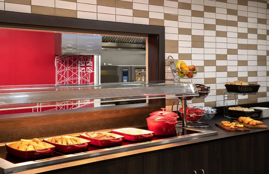 Ramada By Wyndham Leeds East-1