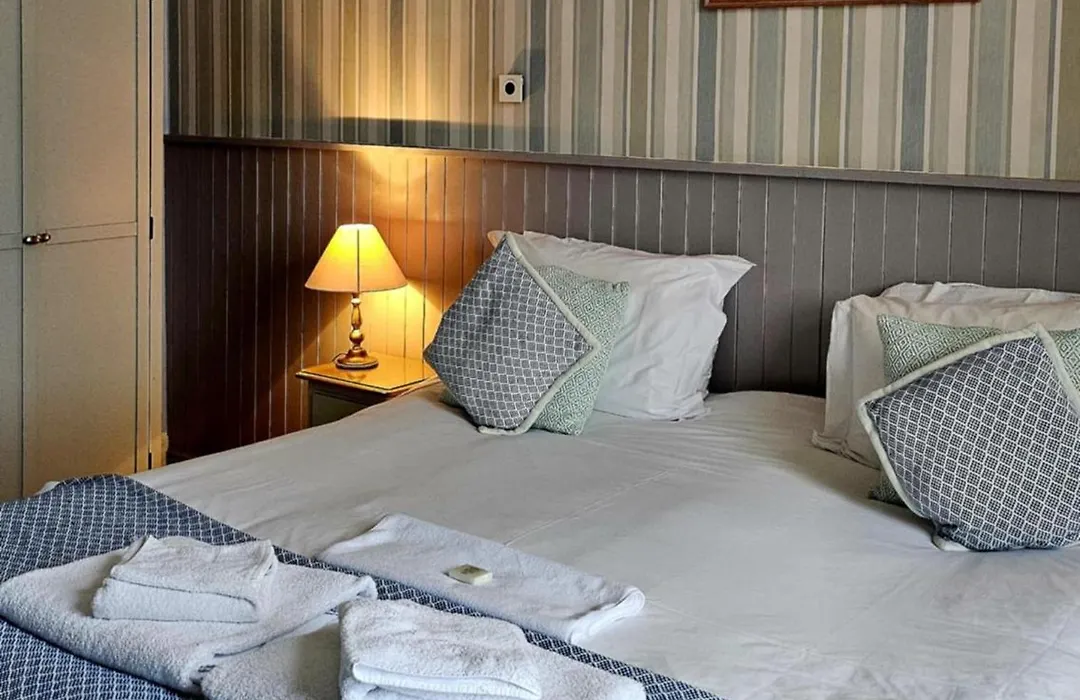 Western Isles Hotel-1